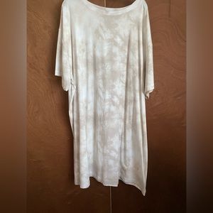 Marbled T-Shirt Dress (5X).